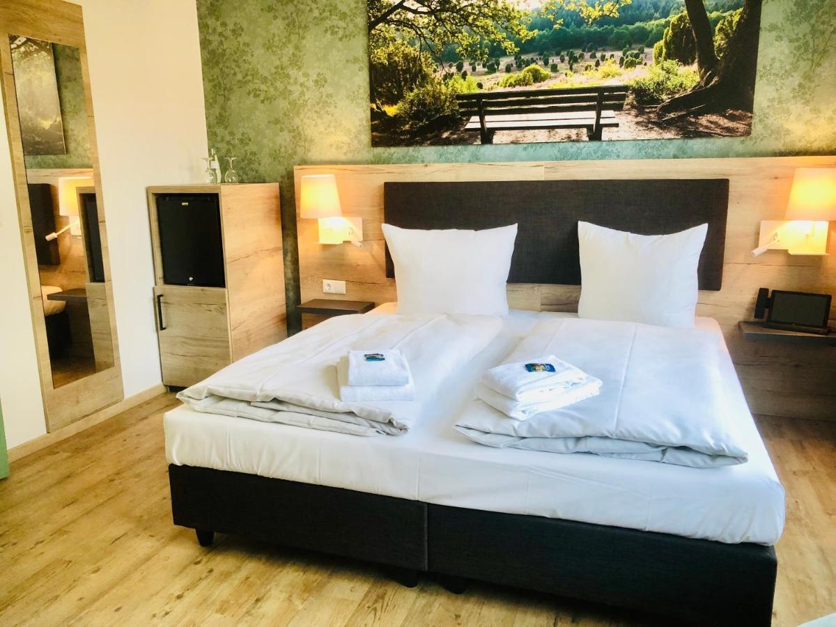 Landhotel Gutshof Im Oertzetal In Oldendorf, Suedheide 赫曼斯堡 外观 照片