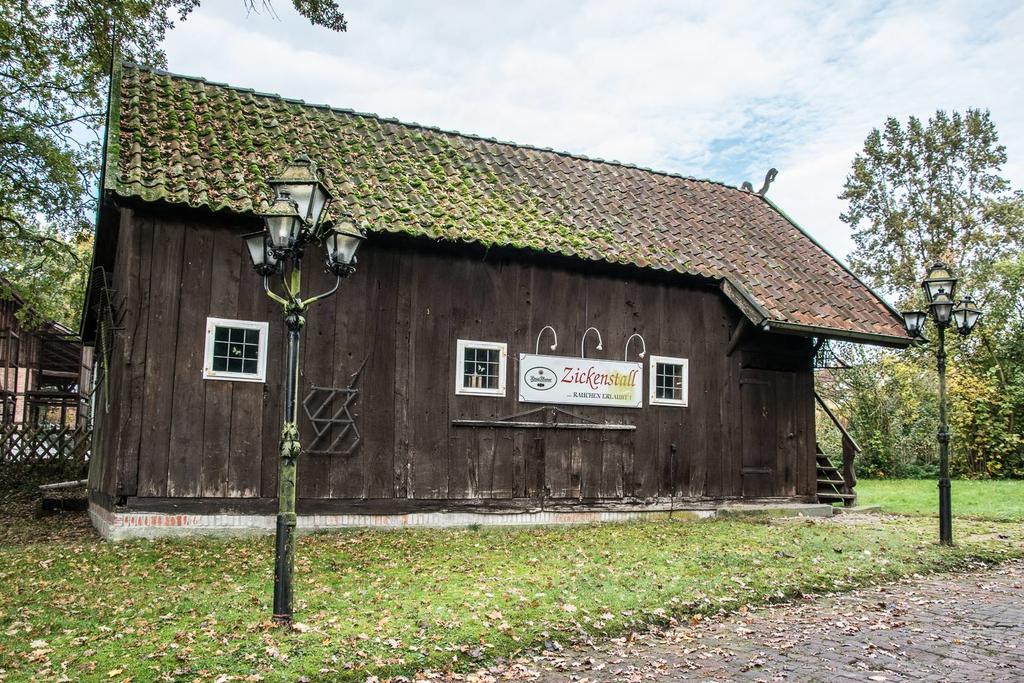 Landhotel Gutshof Im Oertzetal In Oldendorf, Suedheide 赫曼斯堡 外观 照片