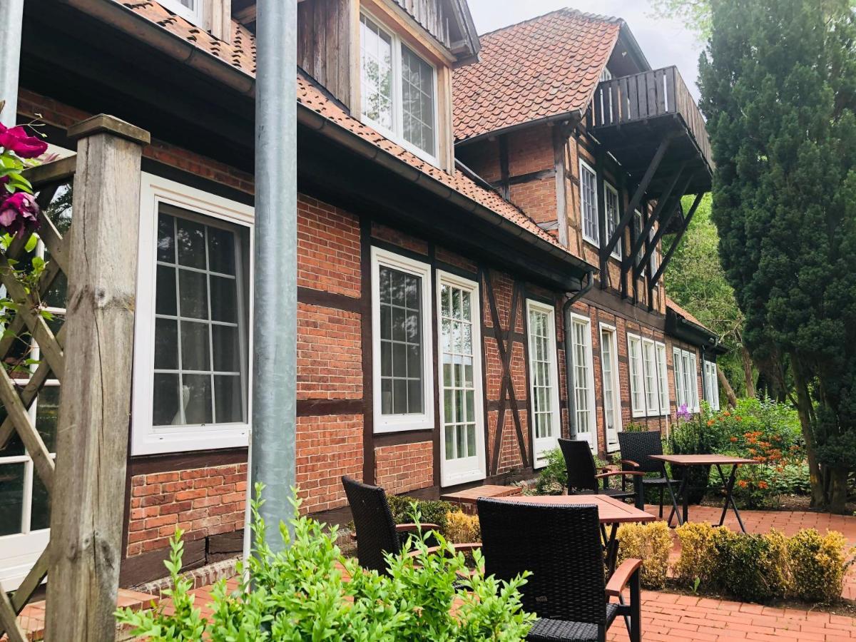 Landhotel Gutshof Im Oertzetal In Oldendorf, Suedheide 赫曼斯堡 外观 照片